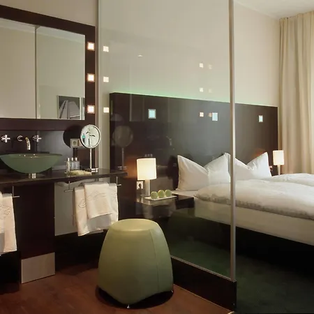 ホテル Flemings Frankfurt Hamburger Allee 4*